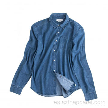 Camisa de mezclilla cómoda azul de manga larga para hombres de moda